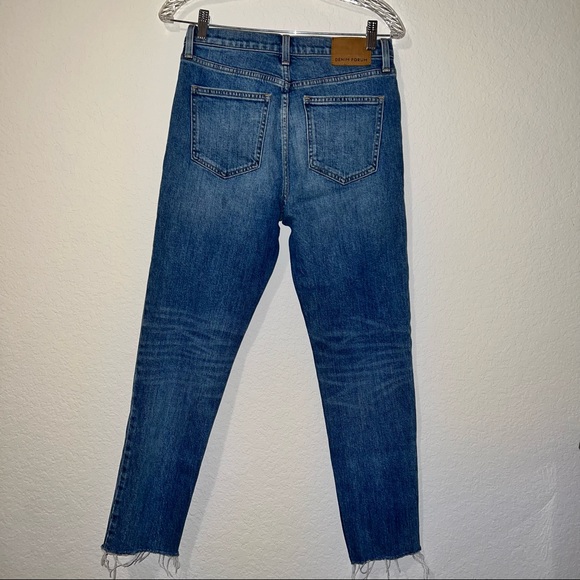 Aritzia Denim Forum The Yoko High Rise Slim - Picture 6 of 8